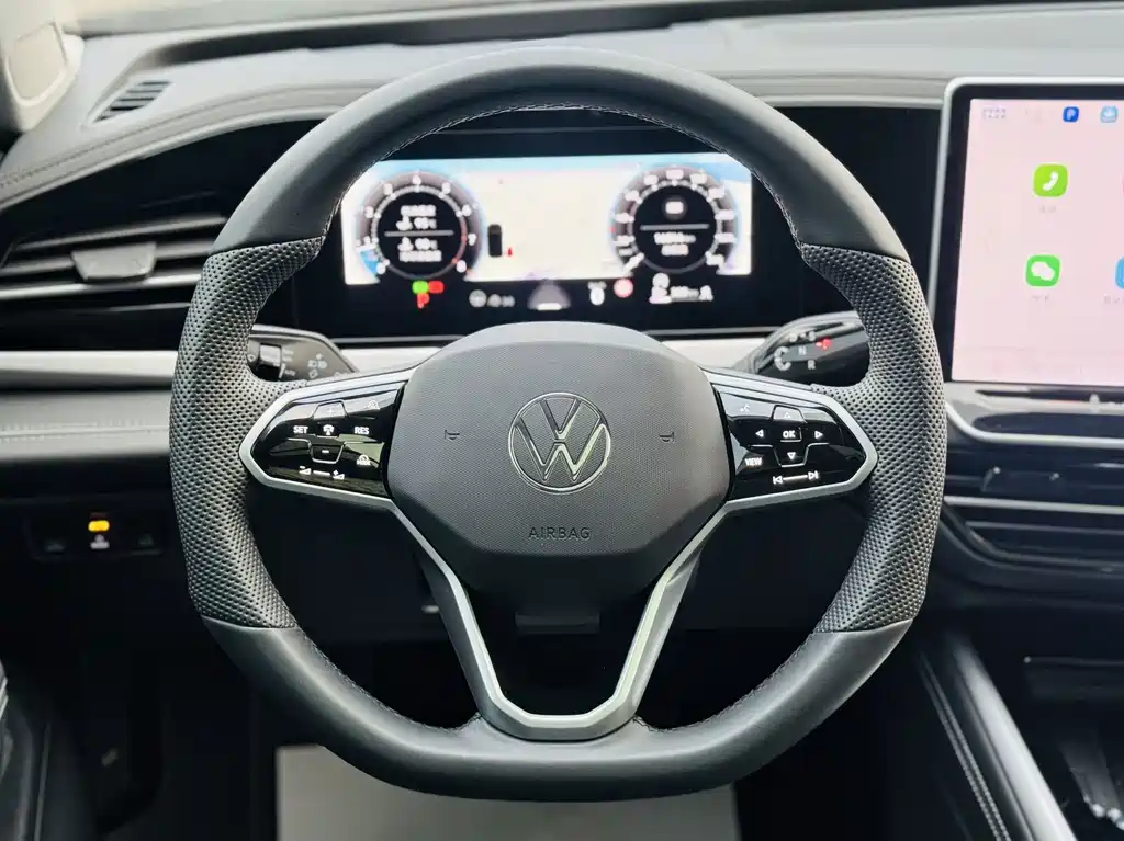 Volkswagen Passat — фото 6