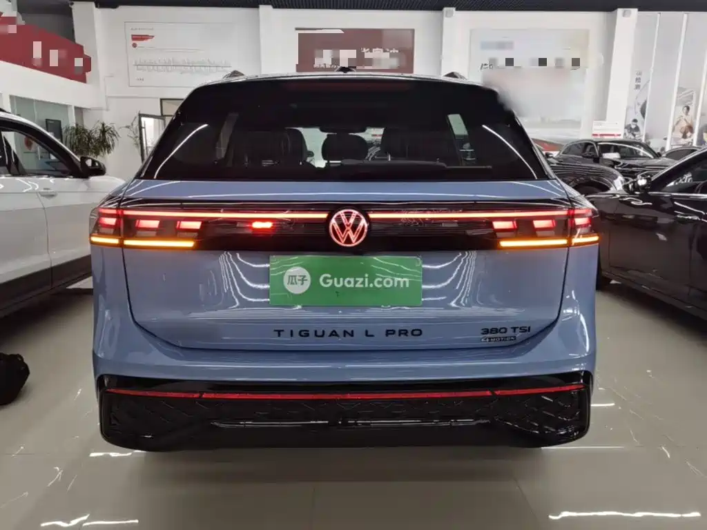 Volkswagen Tiguan L — фото 6