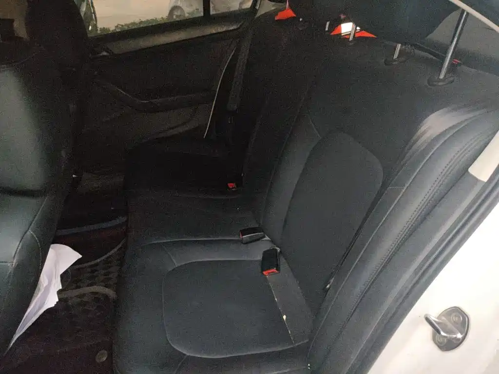 Volkswagen Santana — фото 18
