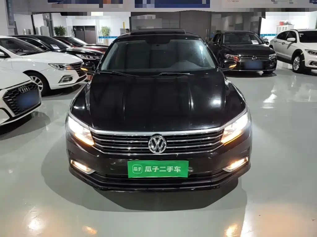 Volkswagen Passat — фото 3