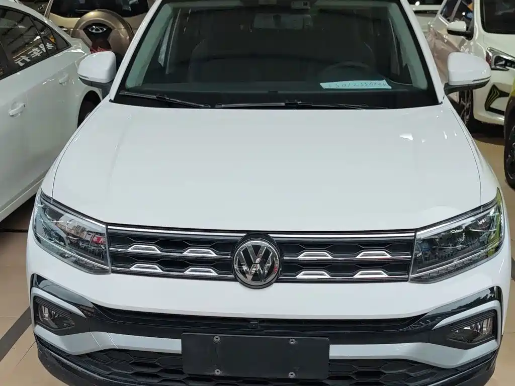 Volkswagen T-Cross — фото 2