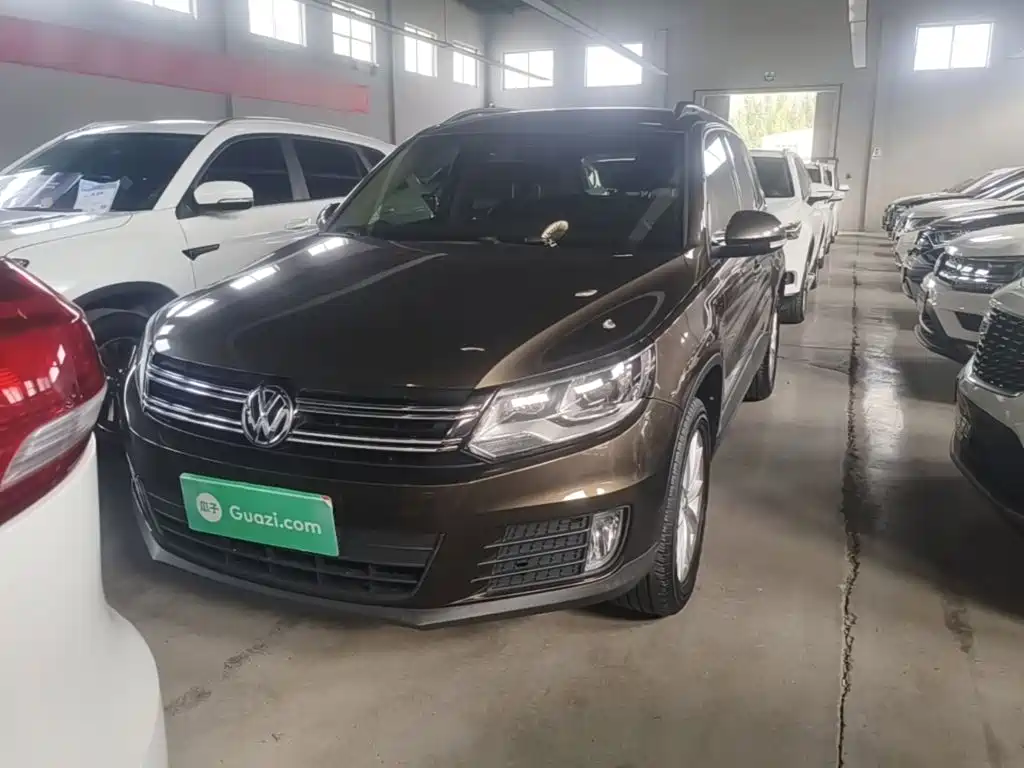 Volkswagen Tiguan — фото 3