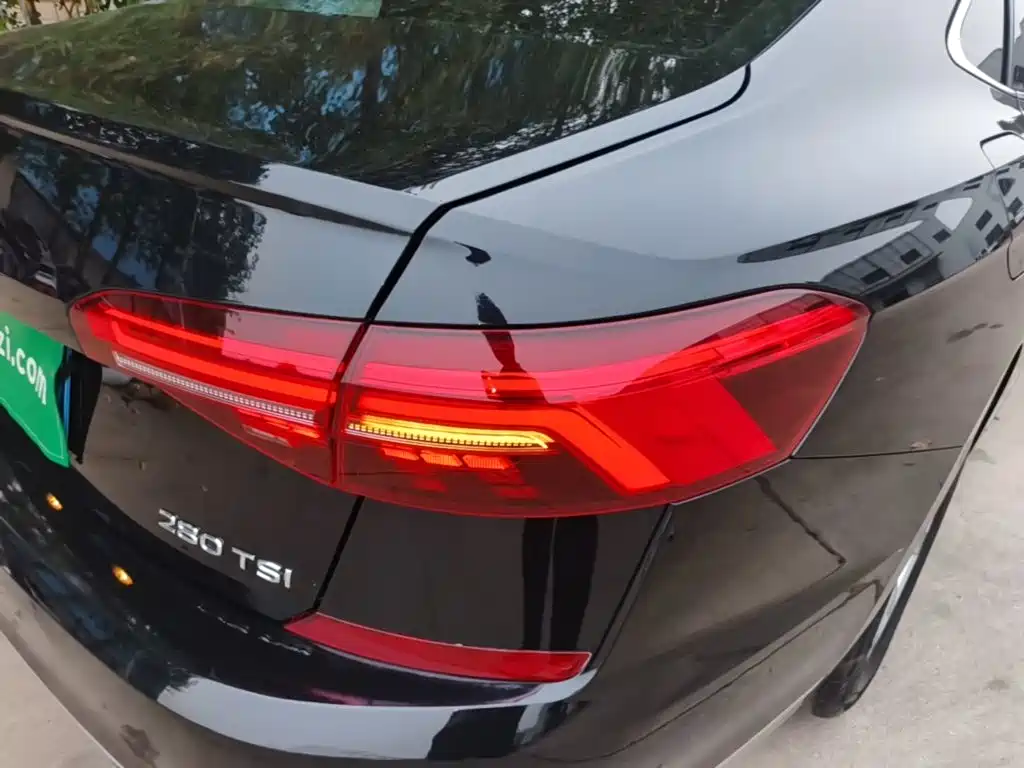 Volkswagen Passat — фото 8