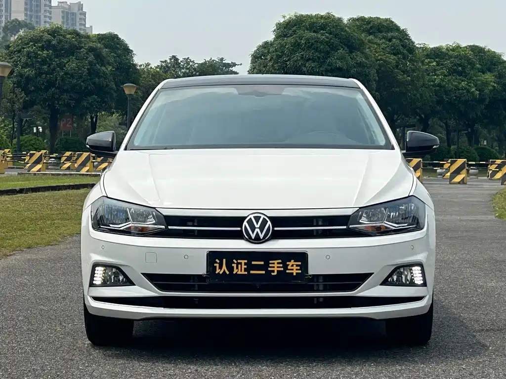 Volkswagen Polo — фото 2