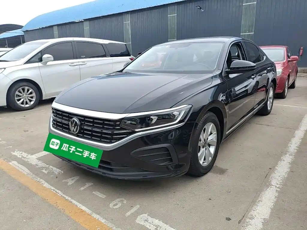 Volkswagen Passat — фото 2