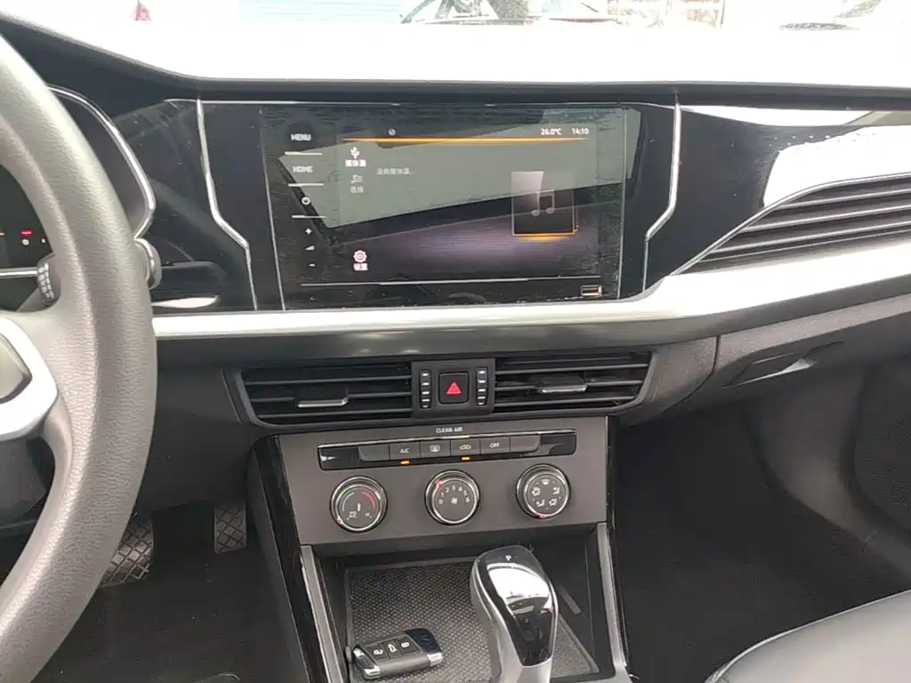 Volkswagen Passat — фото 13