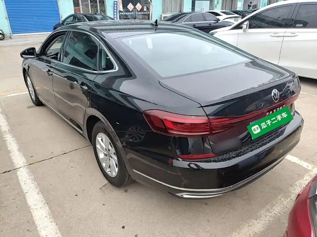 Volkswagen Passat — фото 5