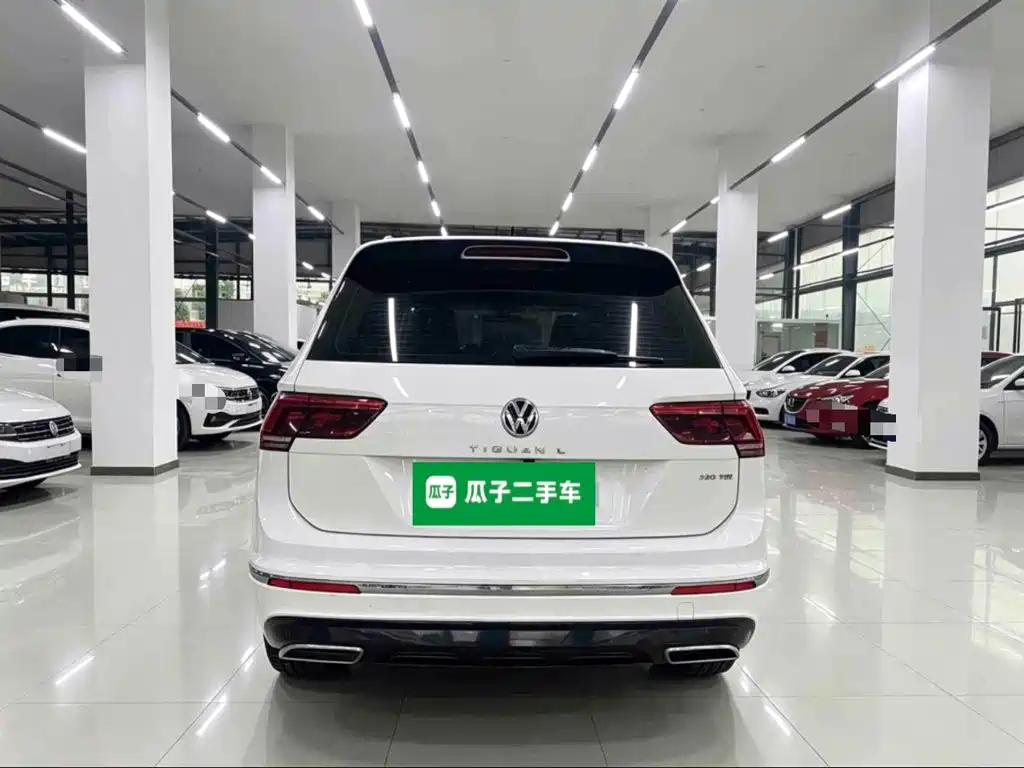 Volkswagen Tiguan L — фото 6