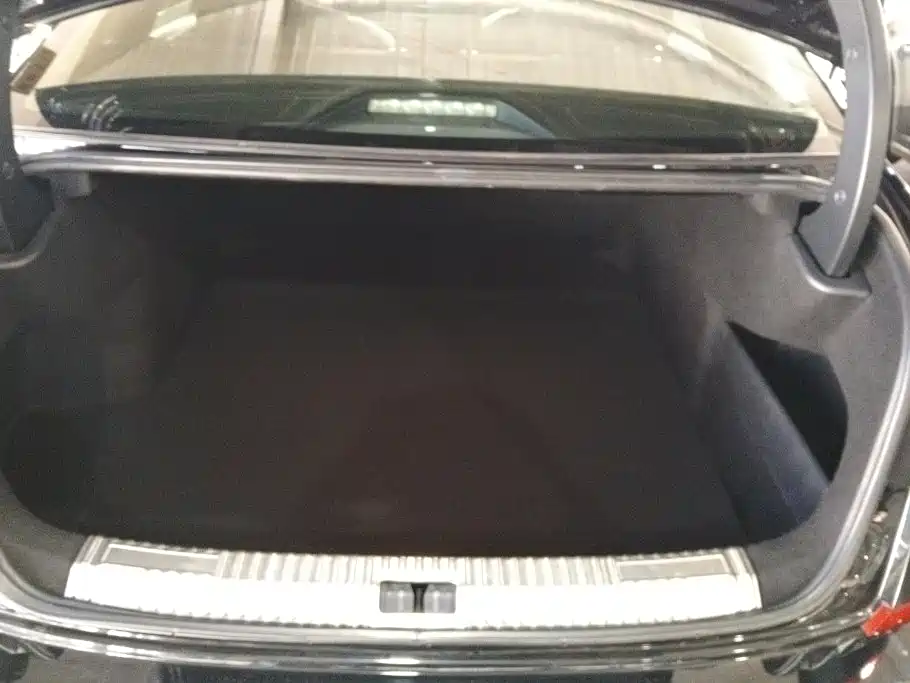 Volkswagen Passat — фото 4