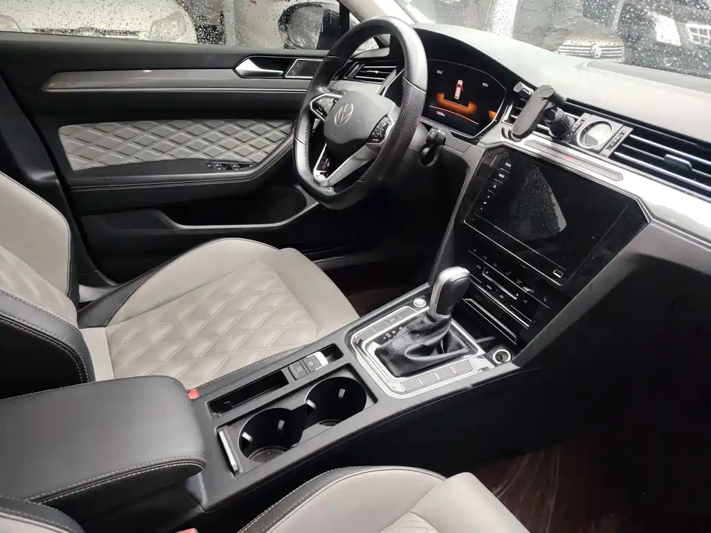 Volkswagen Magotan — фото 13