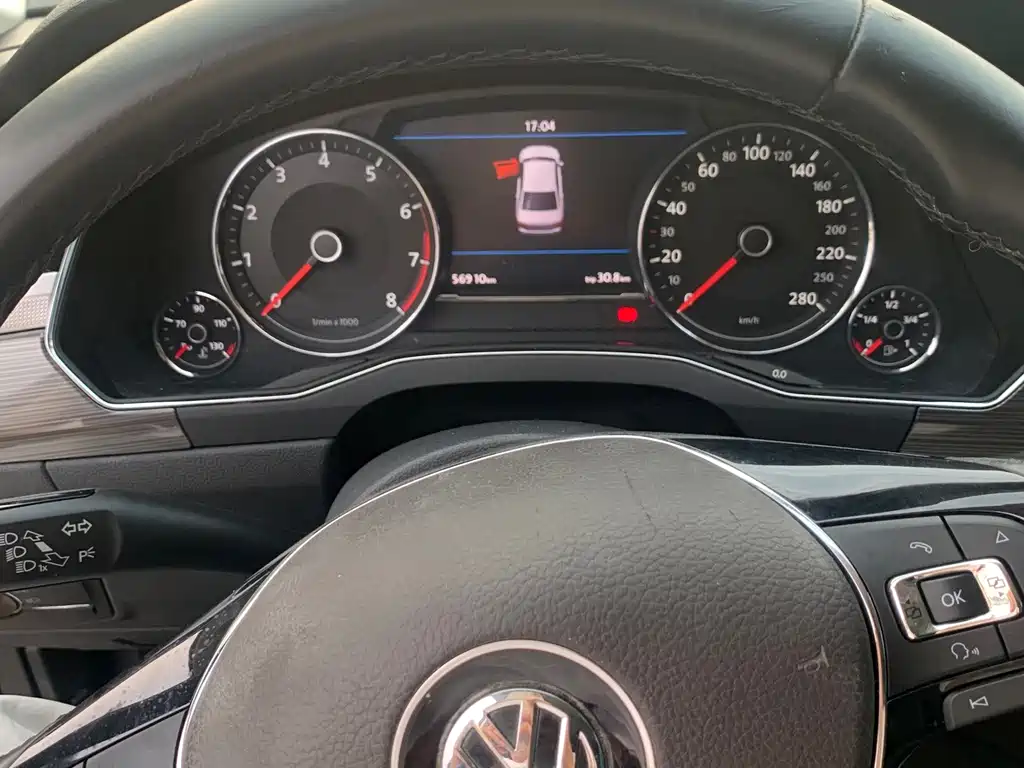 Volkswagen Phideon — фото 5