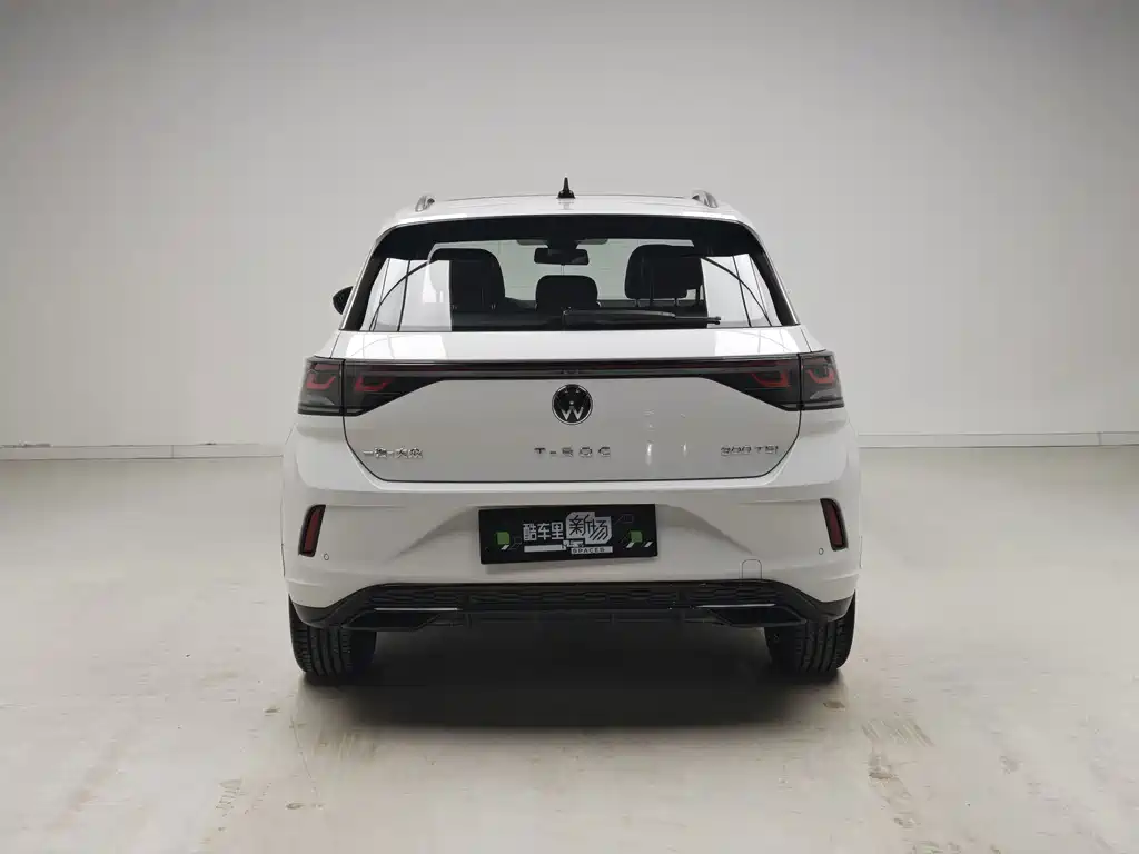Volkswagen T-Roc — фото 5