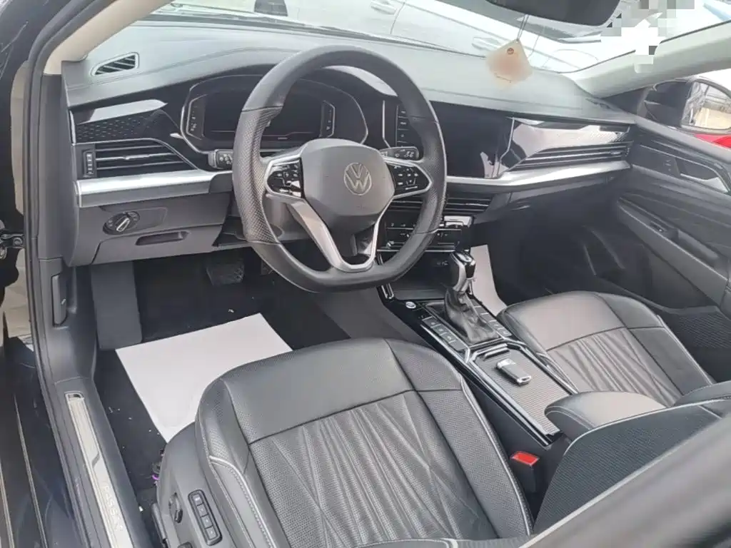 Volkswagen Passat — фото 6