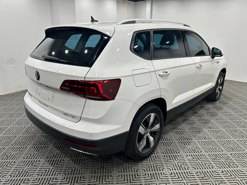 Volkswagen Tharu — фото 9