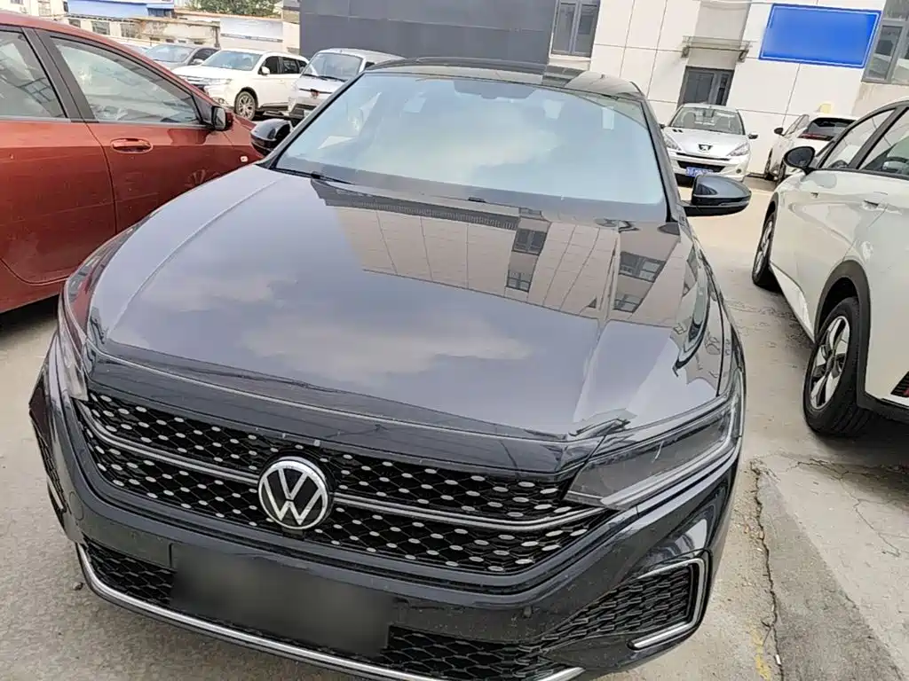 Volkswagen Passat — фото 3