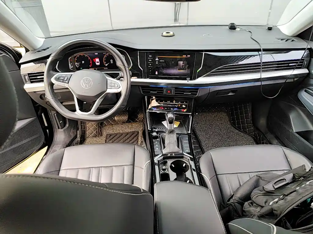 Volkswagen Passat — фото 6