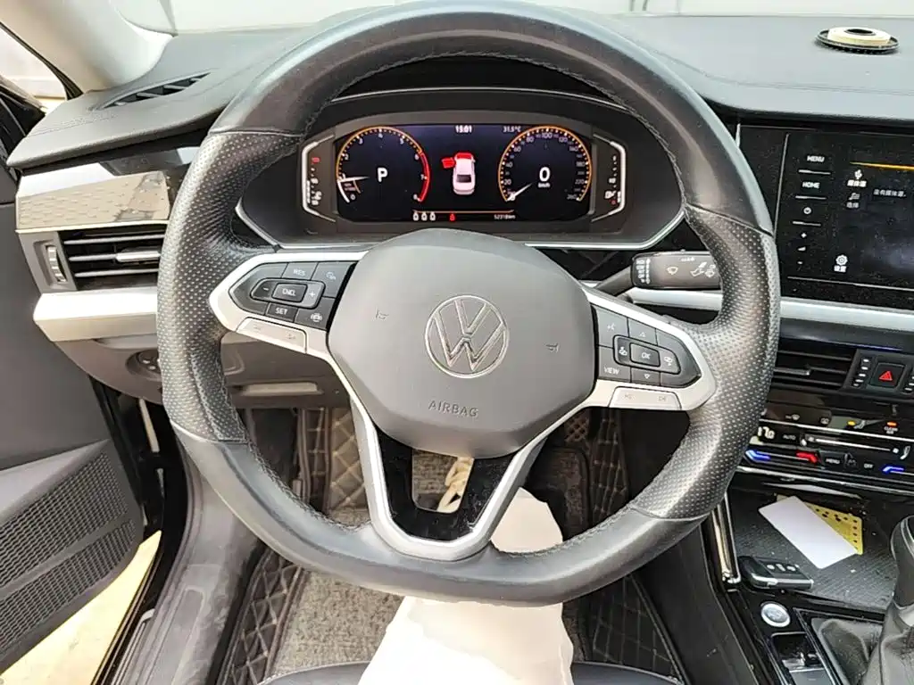 Volkswagen Passat — фото 7