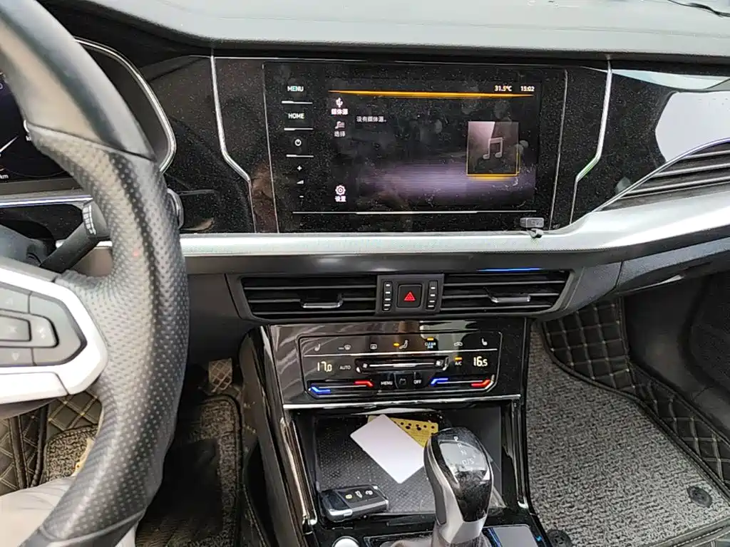 Volkswagen Passat — фото 9