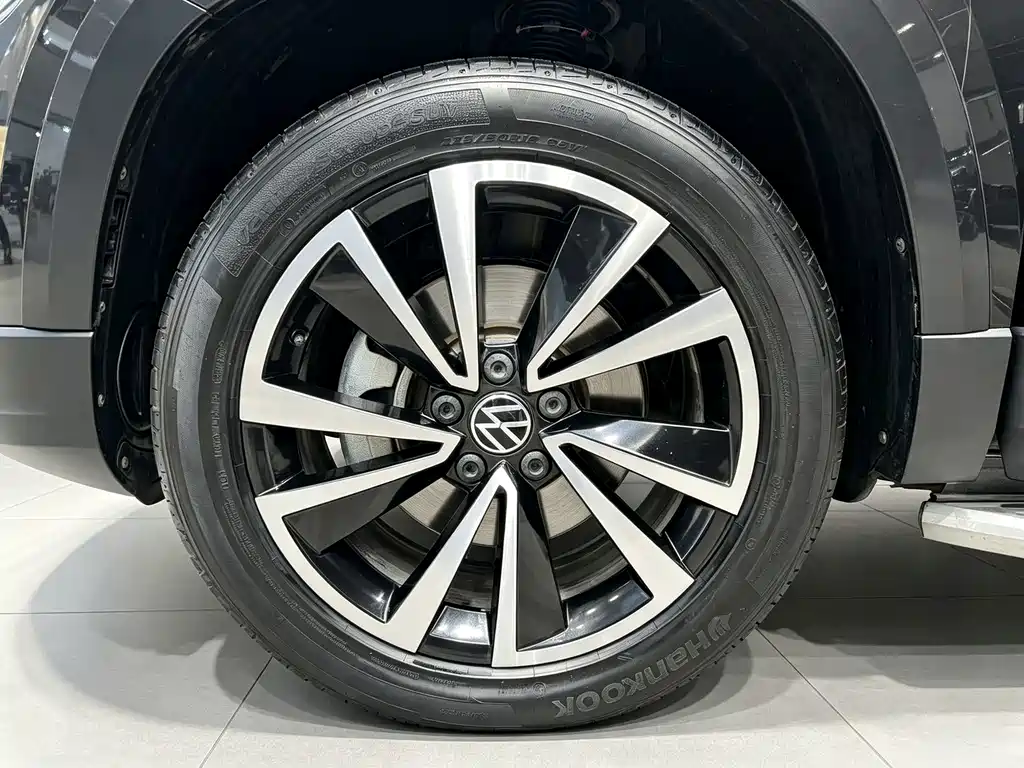 Volkswagen Tharu — фото 17