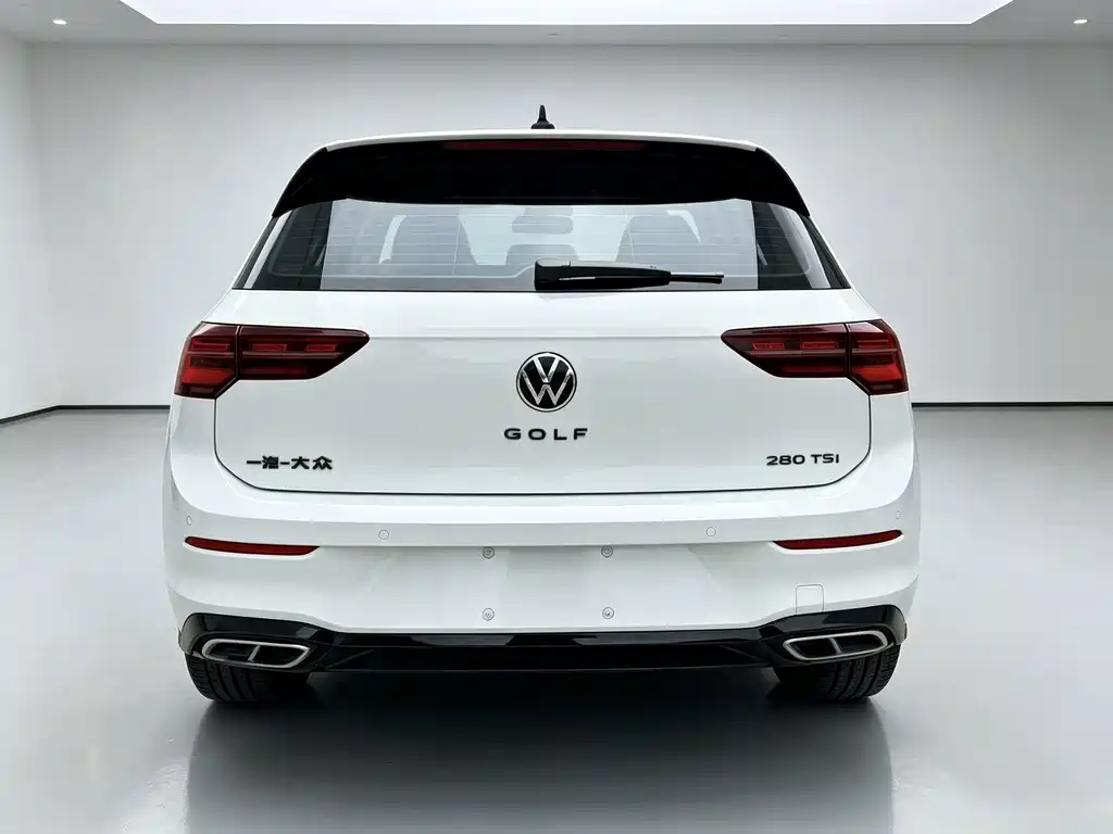 Volkswagen Golf — фото 5