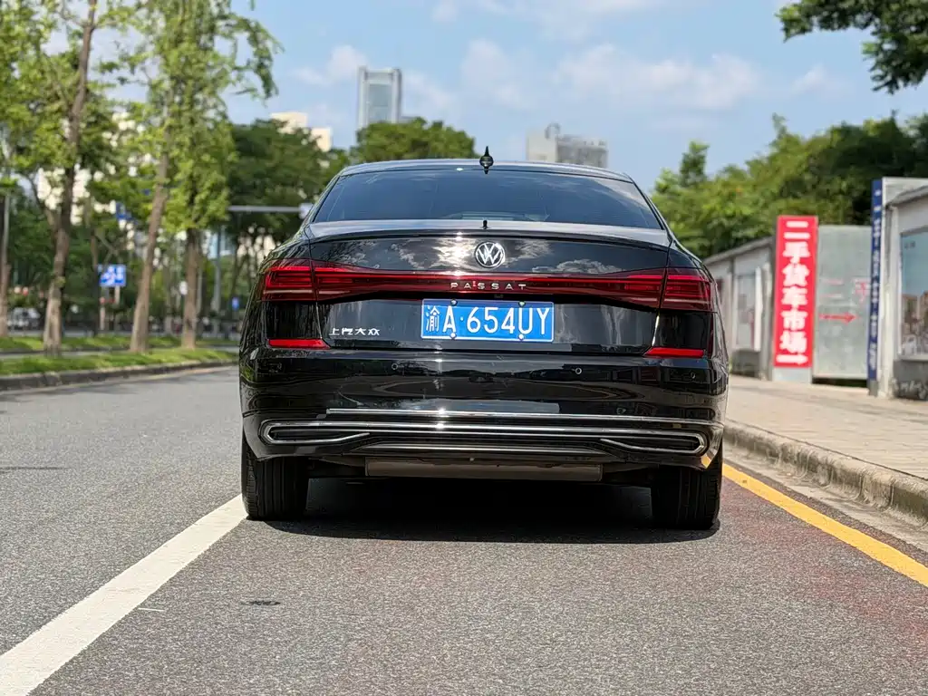 Volkswagen Passat — фото 5