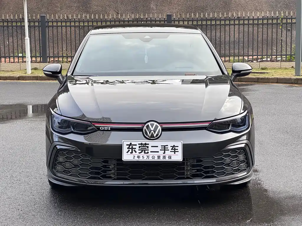 Volkswagen Golf GTI — фото 3