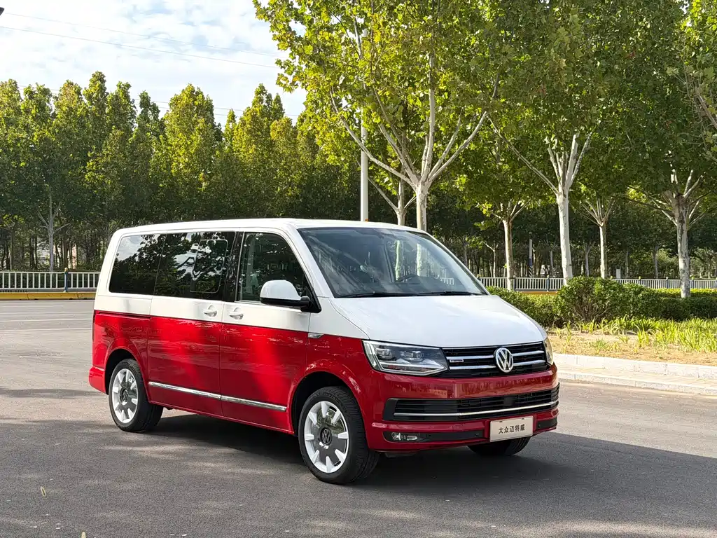 Volkswagen Multivan — фото 3