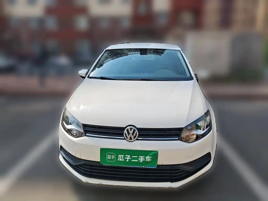 Volkswagen Polo — фото 2