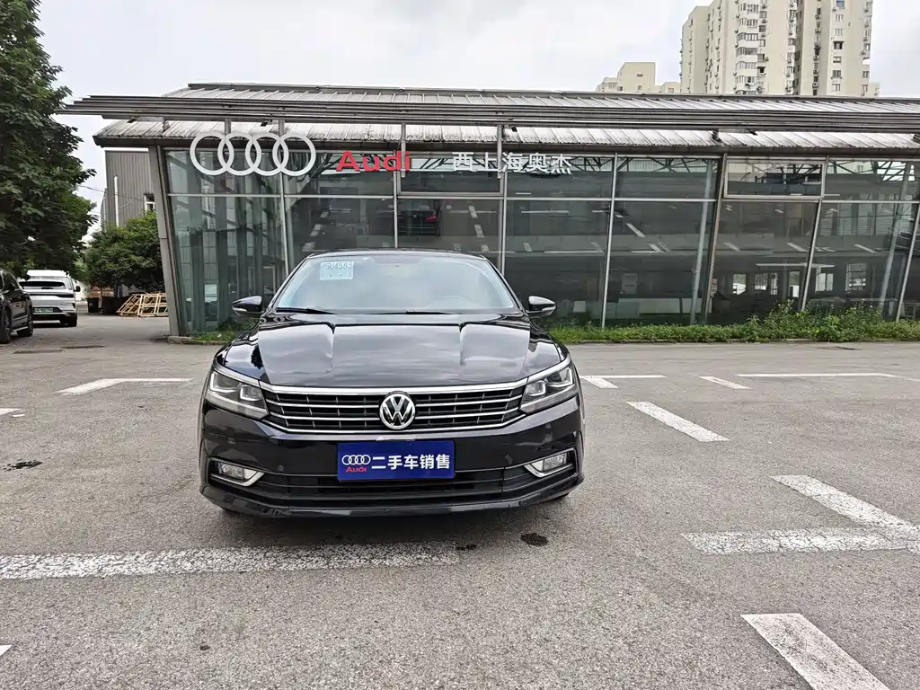 Volkswagen Passat — фото 2