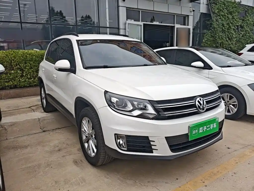 Volkswagen Tiguan — фото 4