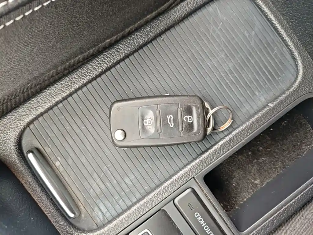 Volkswagen Tiguan — фото 9