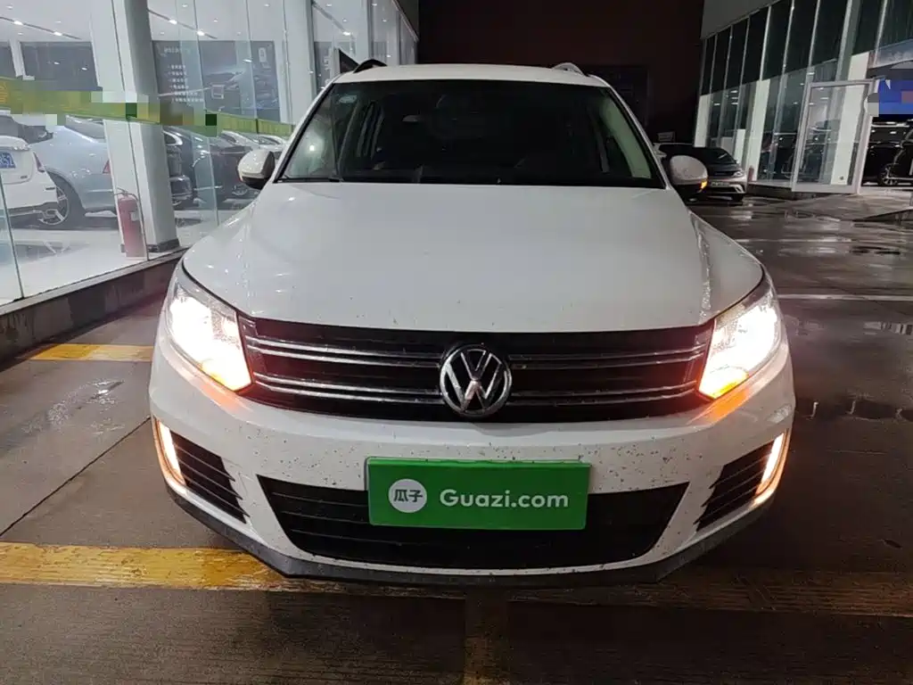 Volkswagen Tiguan — фото 3