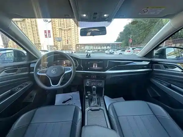 Volkswagen Passat — фото 4