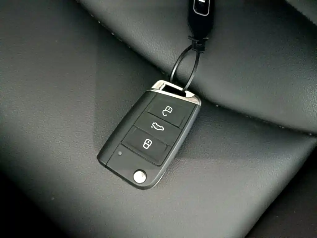 Volkswagen Tharu — фото 9