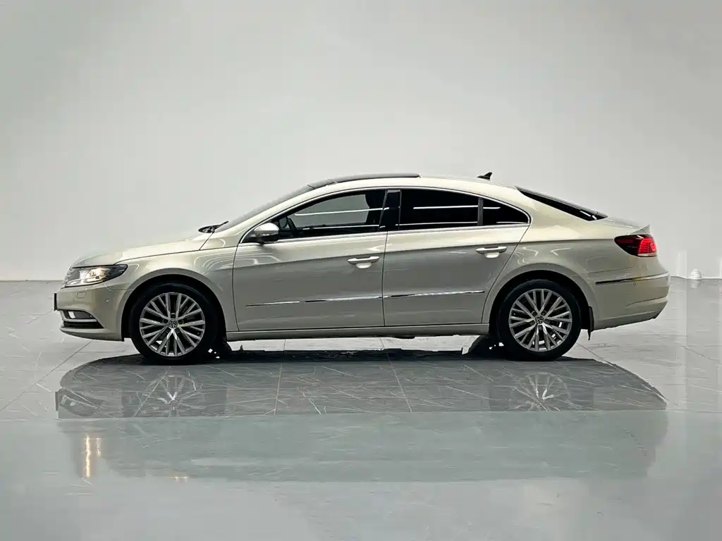 Volkswagen CC — фото 3