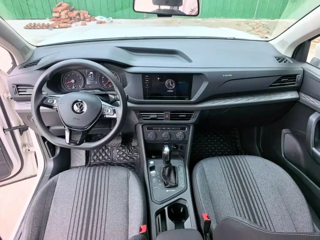 Volkswagen Tharu — фото 10
