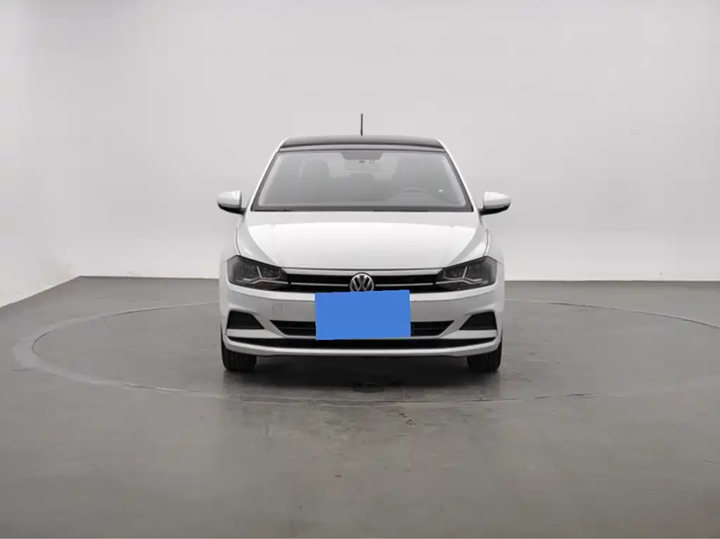 Volkswagen Polo — фото 2