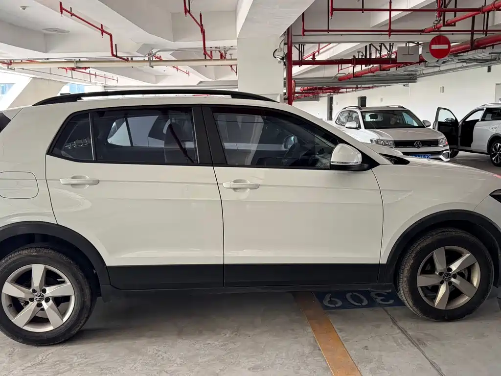 Volkswagen T-Cross — фото 5