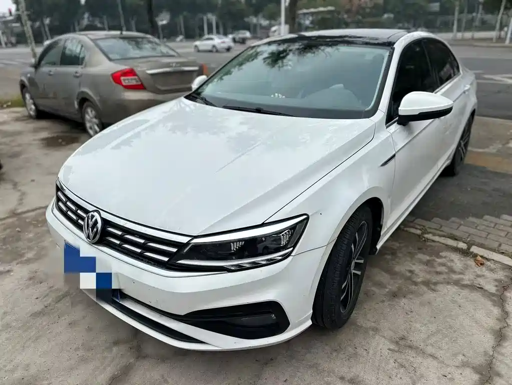 Volkswagen Lamando