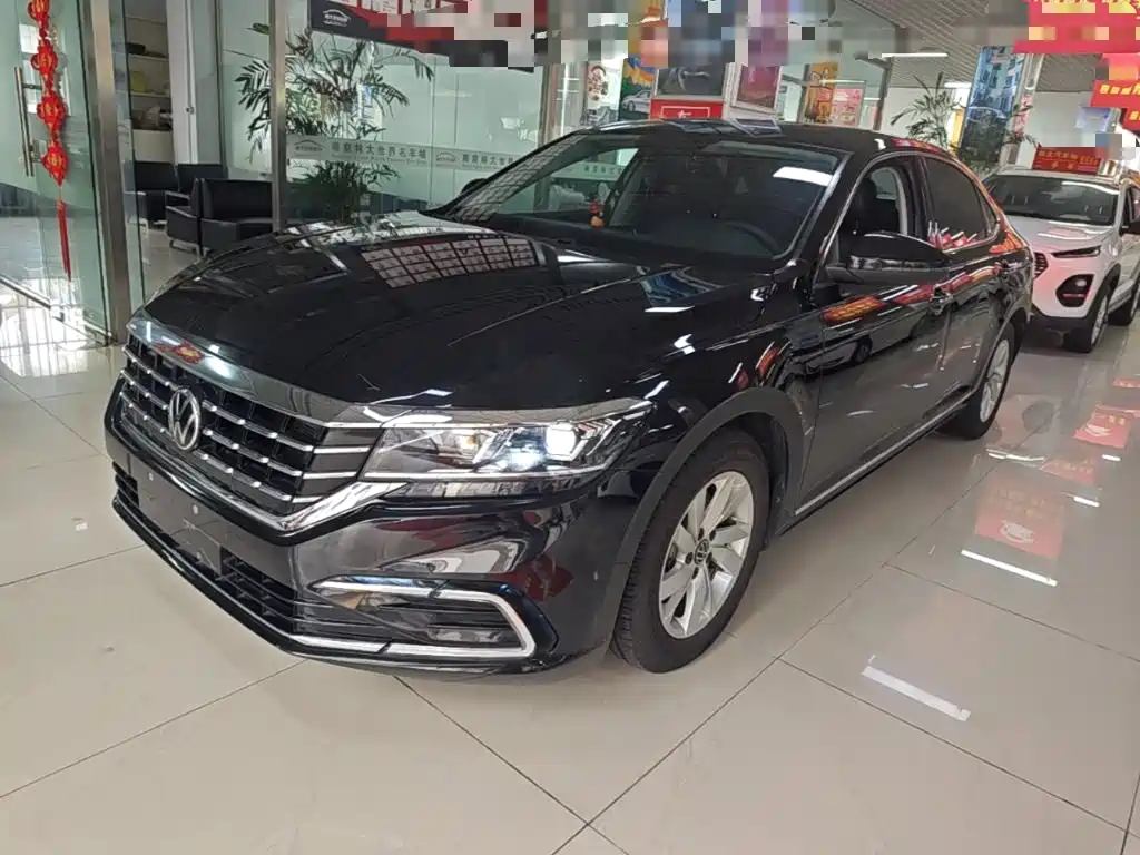 Volkswagen Passat — фото 2