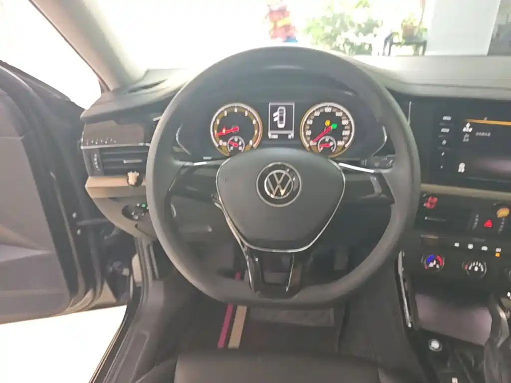 Volkswagen Passat — фото 11