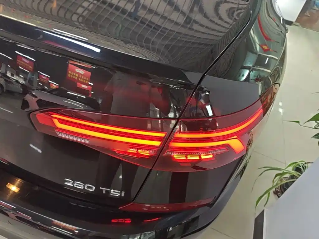 Volkswagen Passat — фото 8