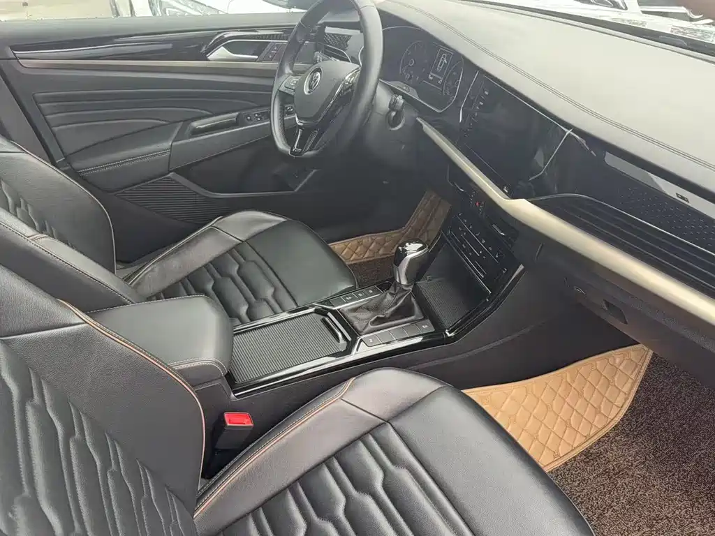 Volkswagen Passat — фото 5