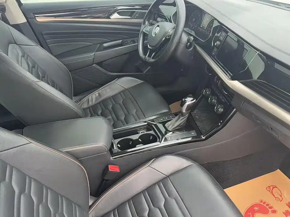 Volkswagen Passat — фото 3