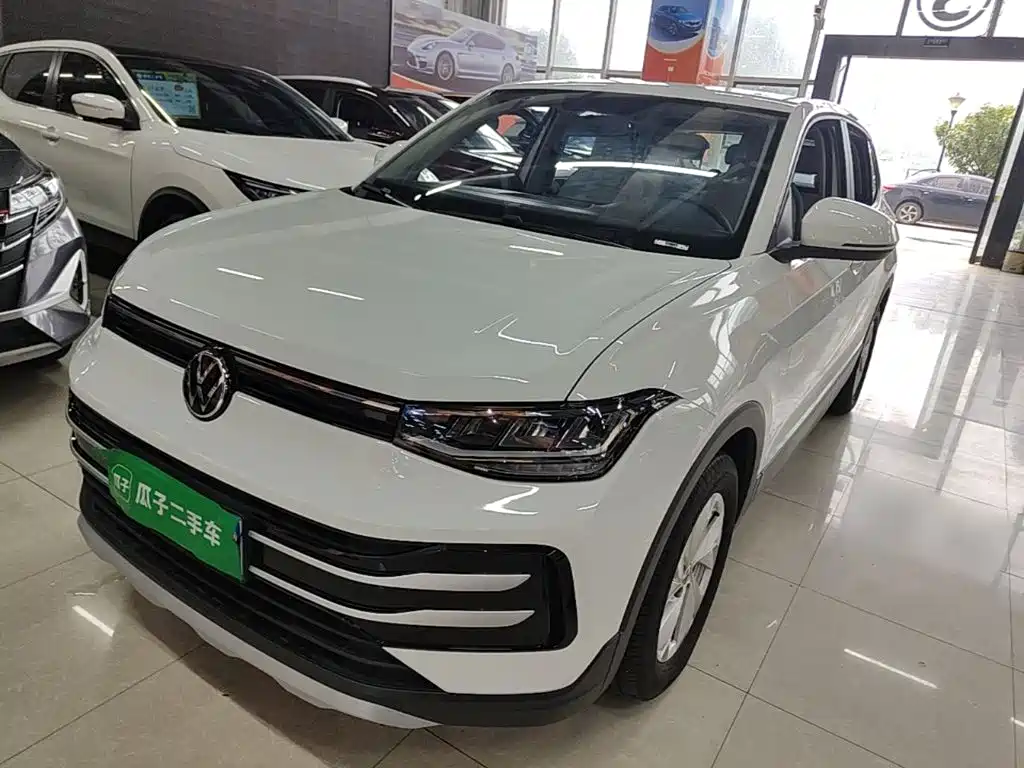 Volkswagen Tharu — фото 2