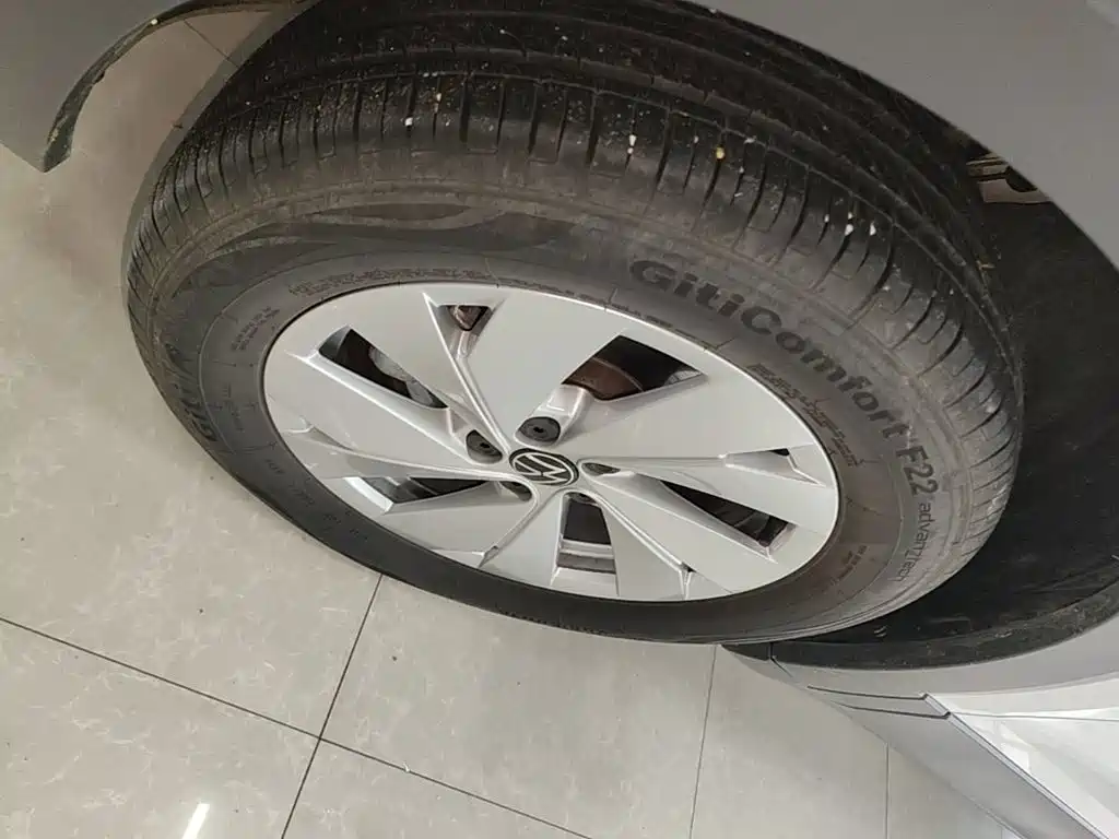 Volkswagen Tharu — фото 23