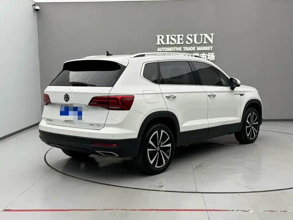 Volkswagen Tharu — фото 3