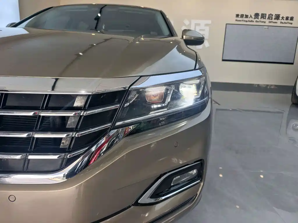 Volkswagen Passat — фото 5