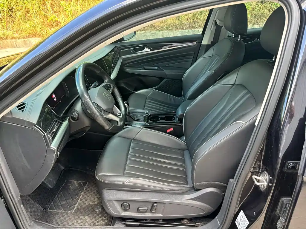 Volkswagen Passat — фото 4
