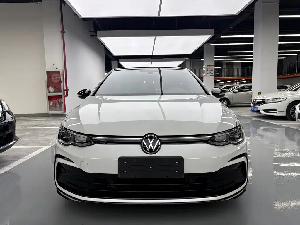 Volkswagen Golf — фото 2